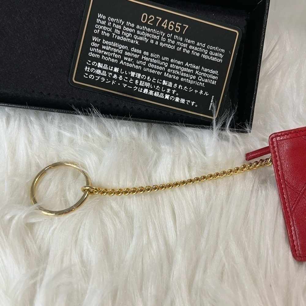 Chanel bicolore quilted matelasse lambskin purse key case - Picture 12 of 16